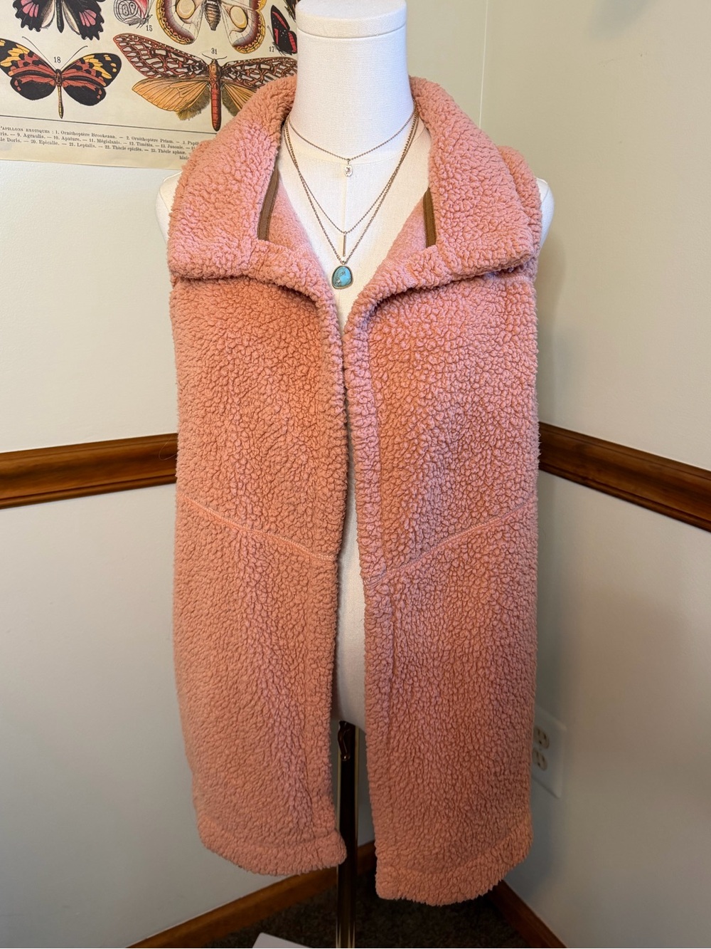 Koolaburra Plush Teddy Sherpa Vest in Dusty Rose